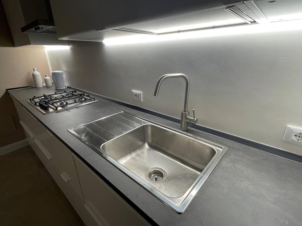 Stazione Apartment Palermo Buitenkant foto